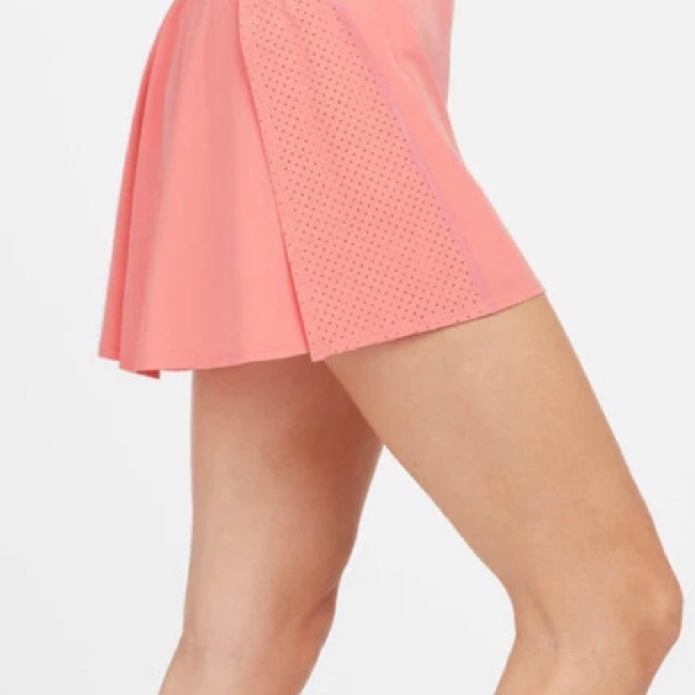 Spanx Get Moving Exercise Skirt - Pink